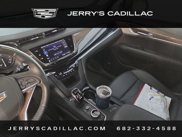 2025 Cadillac XT6 Premium Luxury