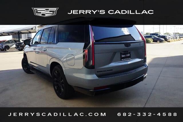 2023 Cadillac Escalade ESV Sport