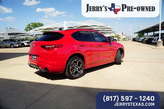 2022 Alfa Romeo Stelvio Veloce