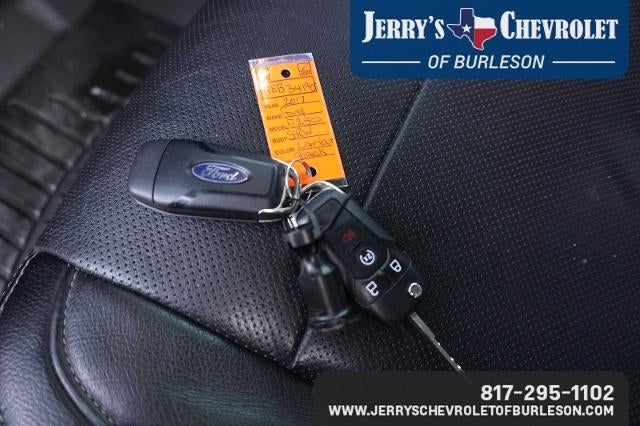 2017 Ford Super Duty F-250 SRW Lariat