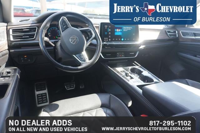 2024 Volkswagen Atlas 2.0T SEL Premium R-Line