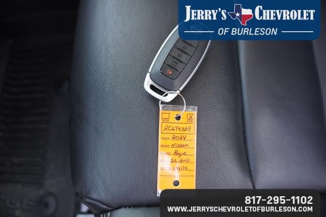 2024 Nissan Rogue SL