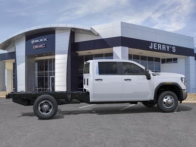 2026 GMC Sierra 3500 HD Chassis Cab Pro