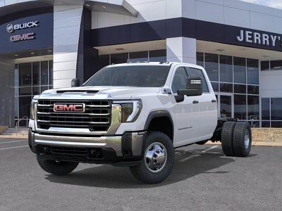 2026 GMC Sierra 3500 HD Chassis Cab Pro