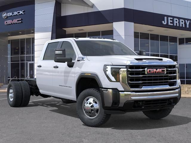 2026 GMC Sierra 3500 HD Chassis Cab Pro
