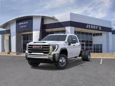 2026 GMC Sierra 3500 HD Chassis Cab Pro