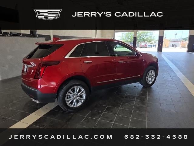 2024 Cadillac XT5 Luxury