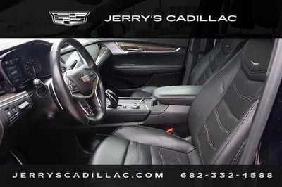 2022 Cadillac XT5 Sport