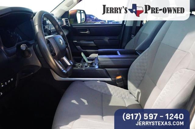 2024 Toyota Tundra 4WD SR5