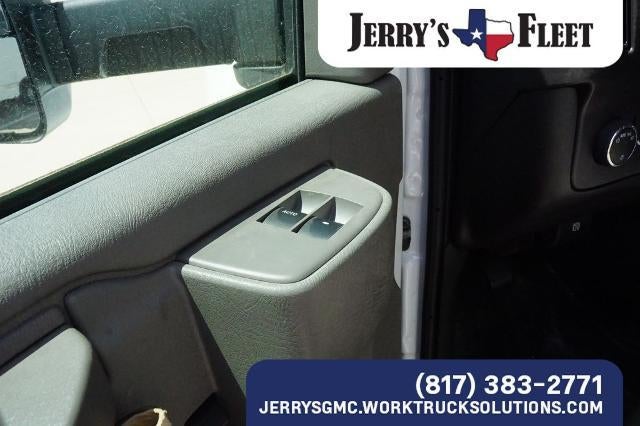 2024 GMC Savana Cutaway 3500 Work Van