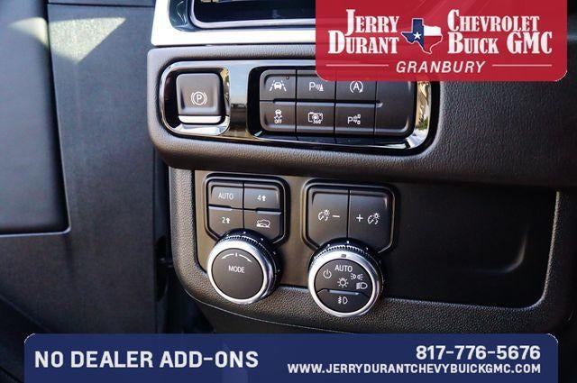 2025 GMC Yukon Elevation