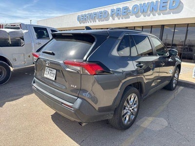 2020 Toyota RAV4 XLE Premium